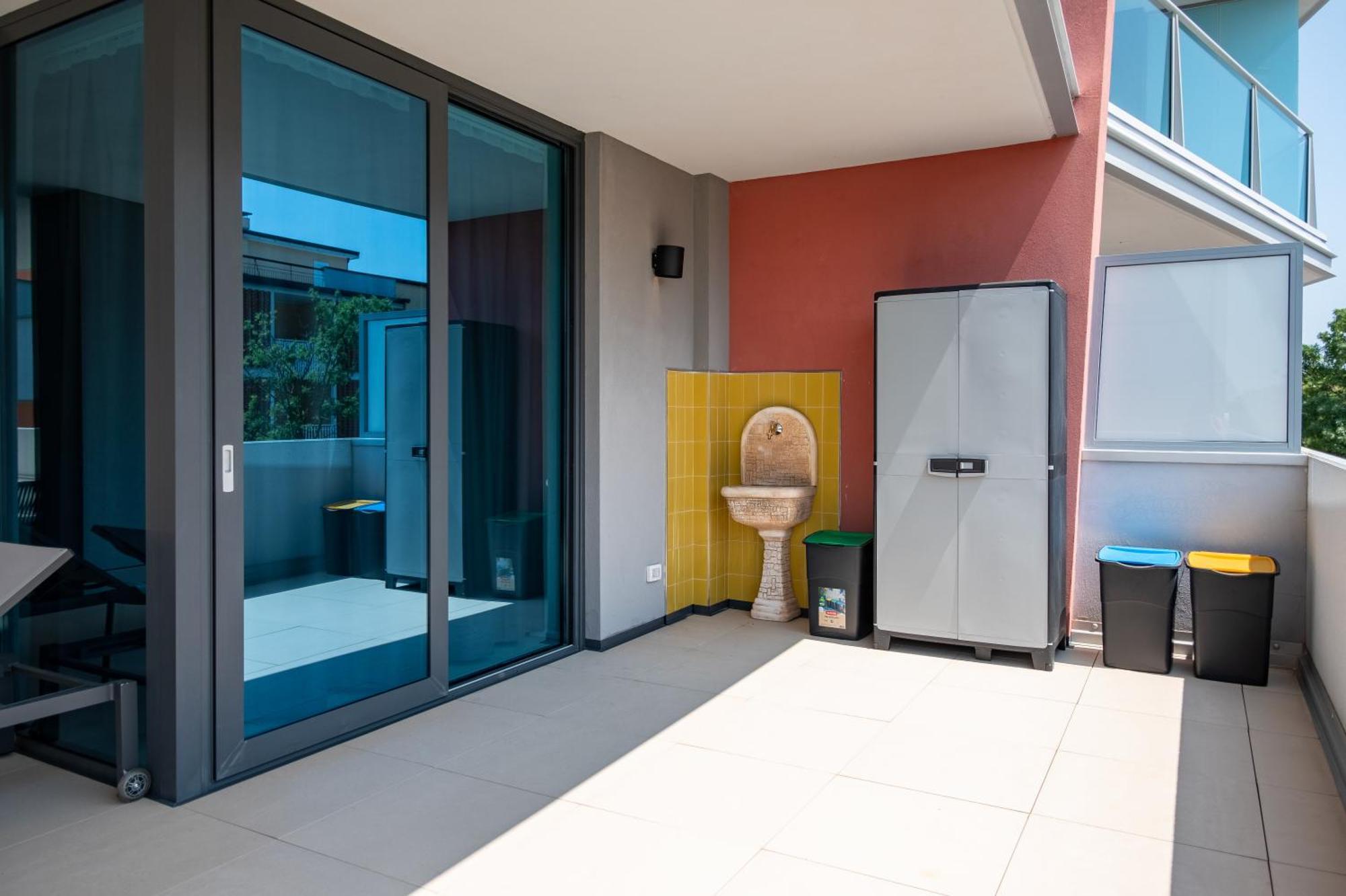 Aparthotel Zefiro Com Design, Large Terrace, Bike, Near Beach And Thermal Grado Exterior foto